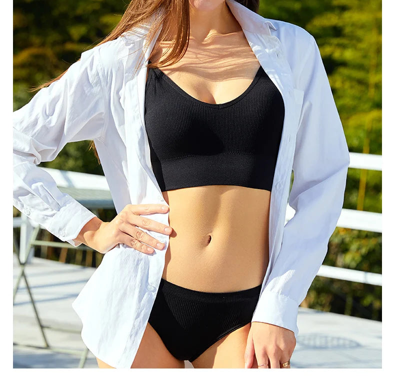 Deep V Wireless Bra Set